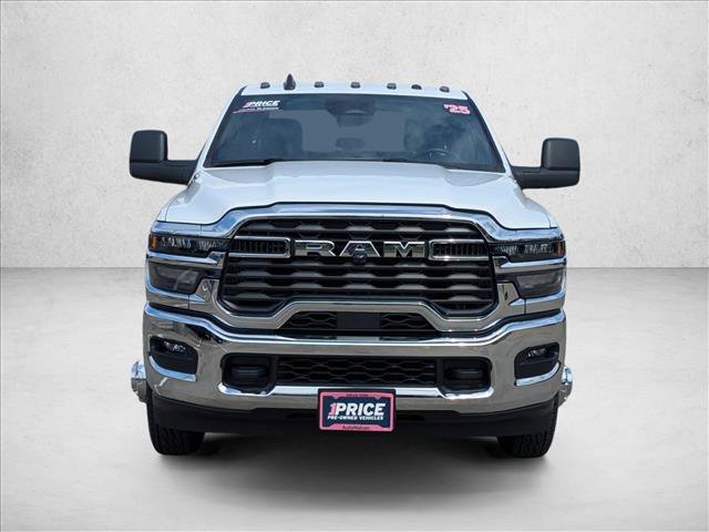 Used 2025 RAM 3500 Tradesman w/ Chrome Appearance Group AWD/4WD video 2