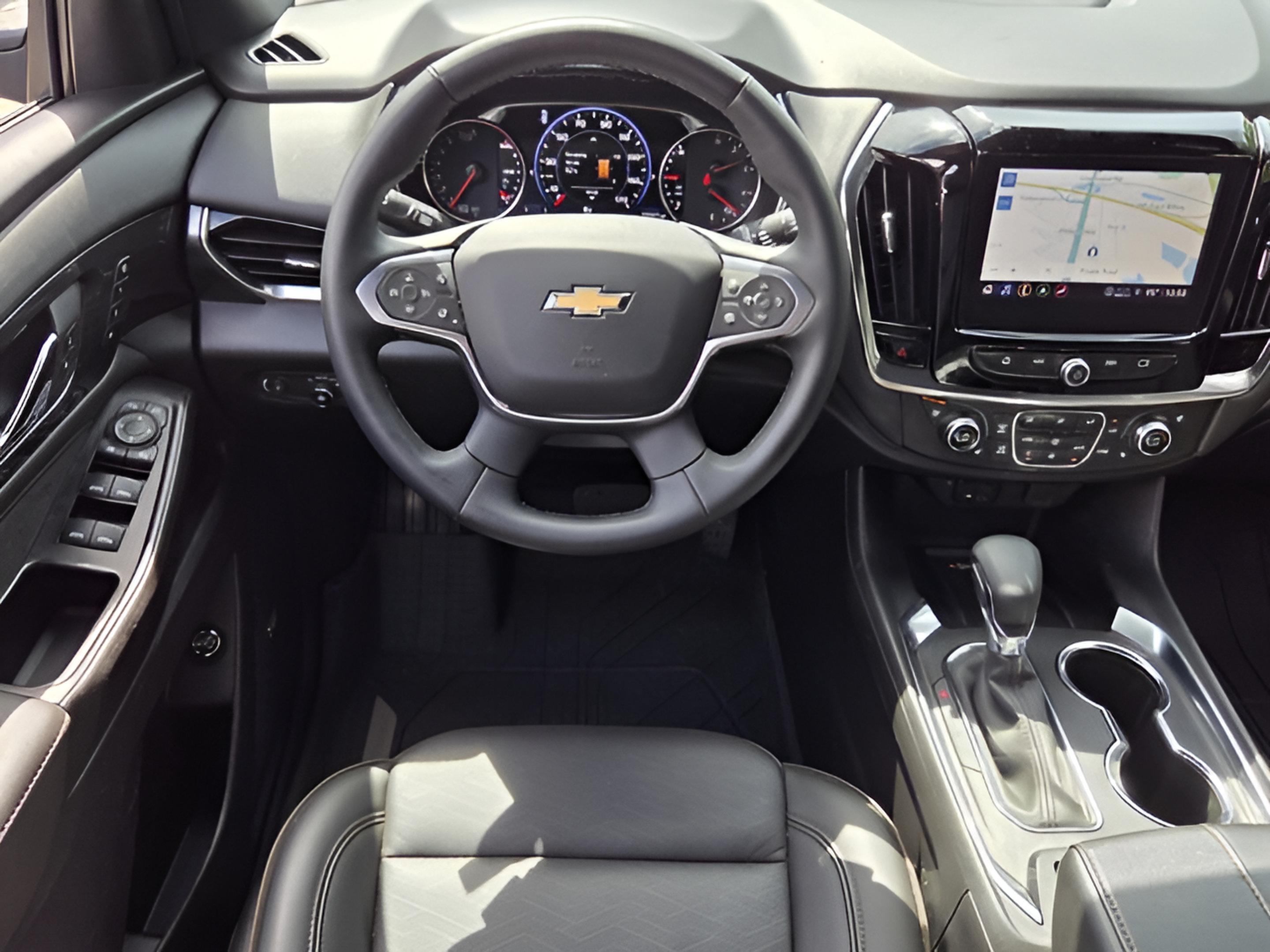 Certified 2023 Chevrolet Traverse High Country w/ LPO, Floor Liner Package AWD/4WD image 11