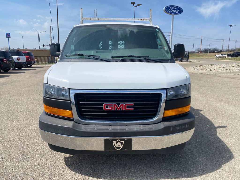 Used 2018 GMC Savana 2500 w/ Driver Convenience Package RWD image 17