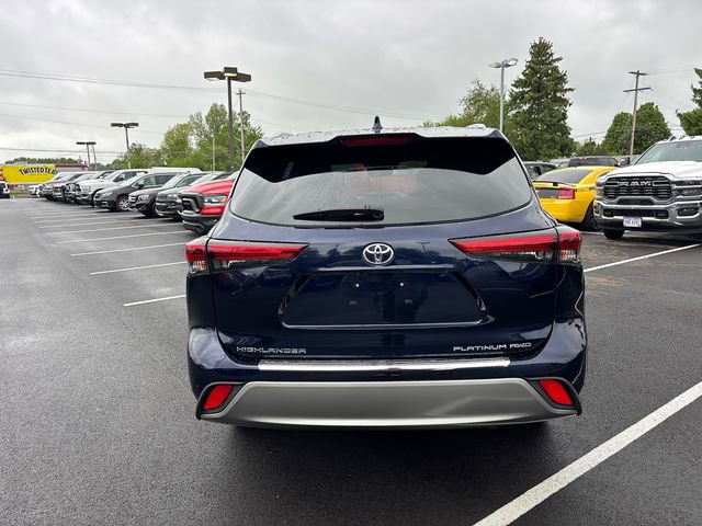 Used 2020 Toyota Highlander Platinum AWD/4WD image 33