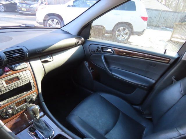 Used 2002 Mercedes-Benz C 320 Sedan image 19