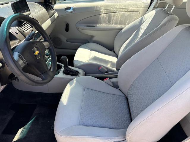 Used 2010 Chevrolet Cobalt LS FWD image 12