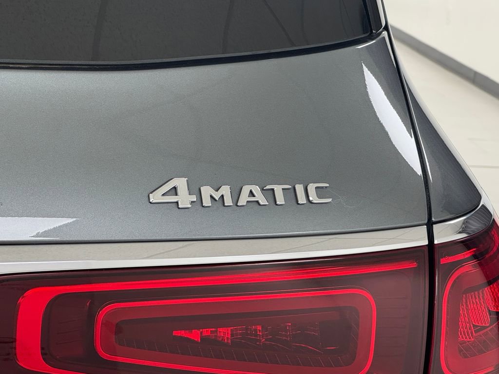 Used 2020 Mercedes-Benz GLS 450 4MATIC image 48