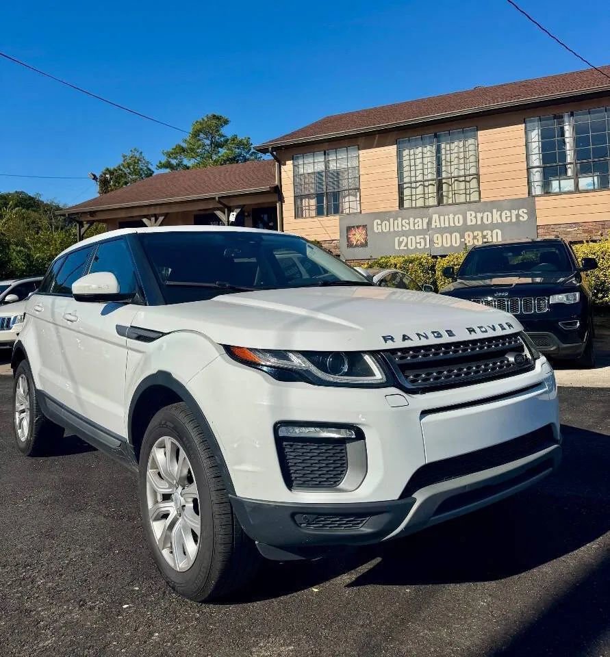 Used 2016 Land Rover Range Rover Evoque SE image 1