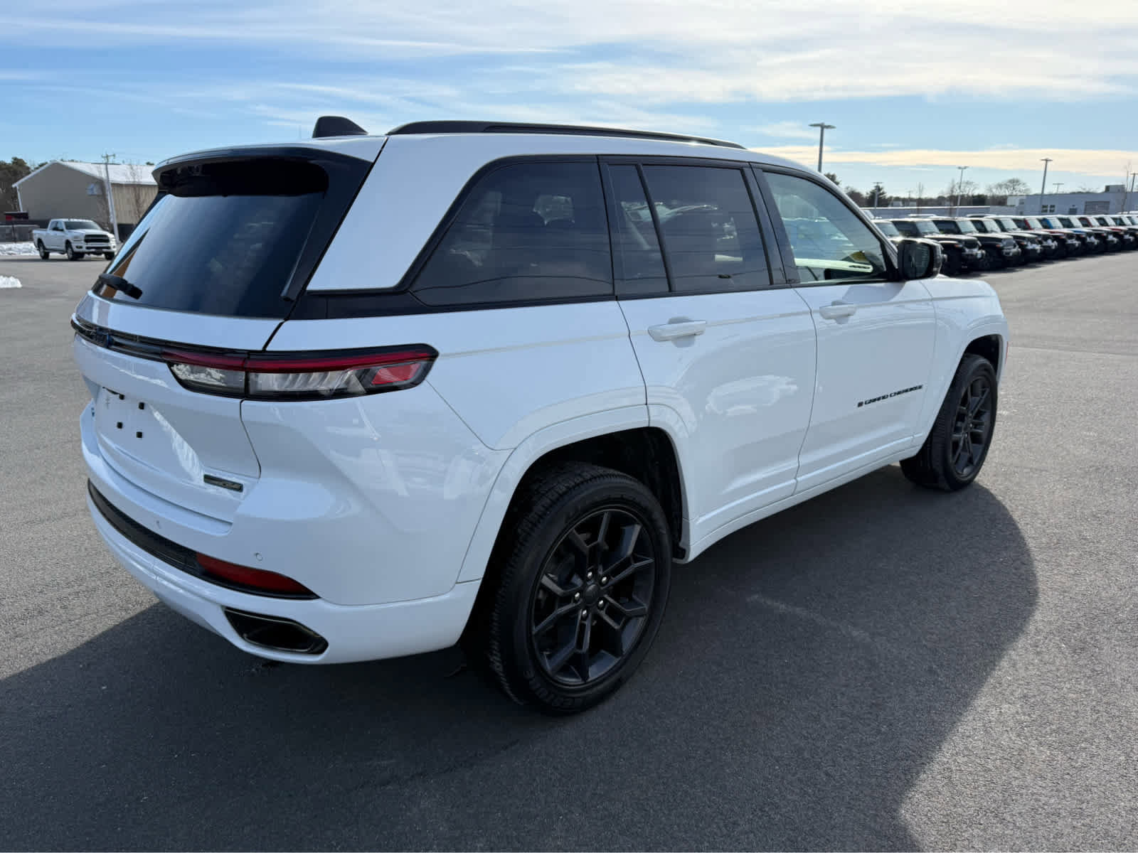 Used 2023 Jeep Grand Cherokee 30th Anniversary image 10