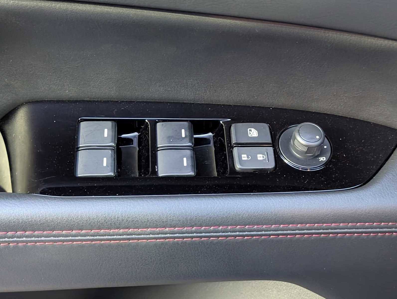 Used 2024 MAZDA CX-5 Carbon Edition image 27