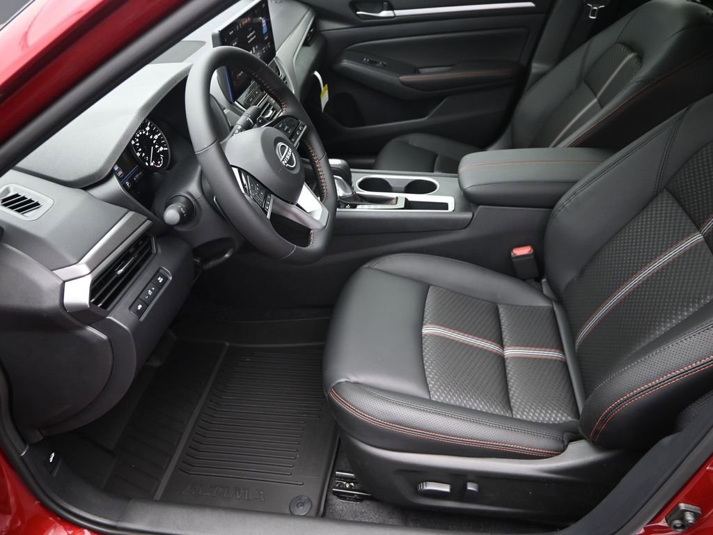 New 2026 Nissan Altima 2.5 SR image 15