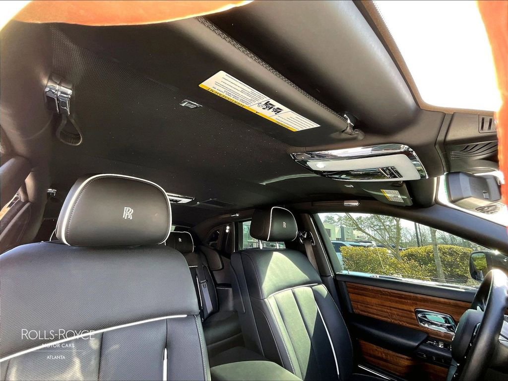 Used 2020 Rolls-Royce Phantom Sedan RWD image 21