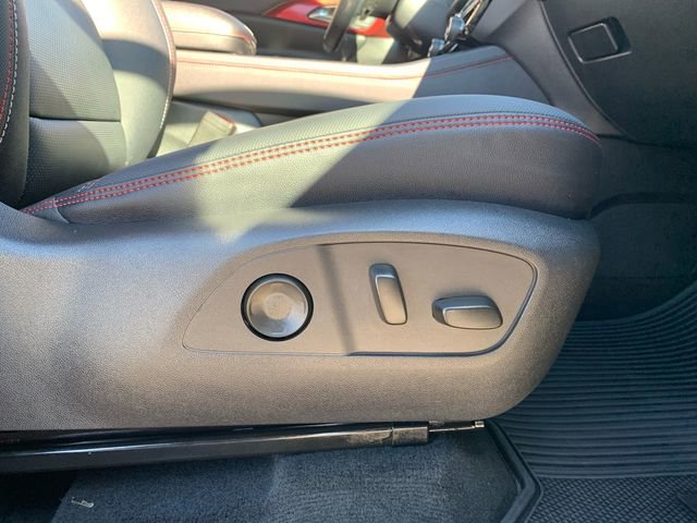 Used 2026 Chevrolet Traverse RS AWD/4WD image 17