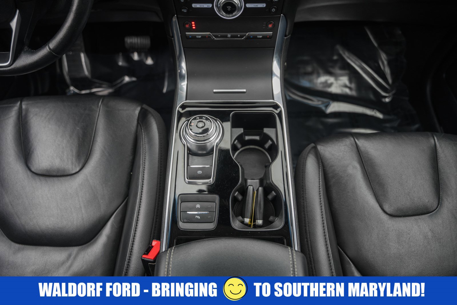 Certified 2020 Ford Edge Titanium w/ Cargo Accessory Package image 30