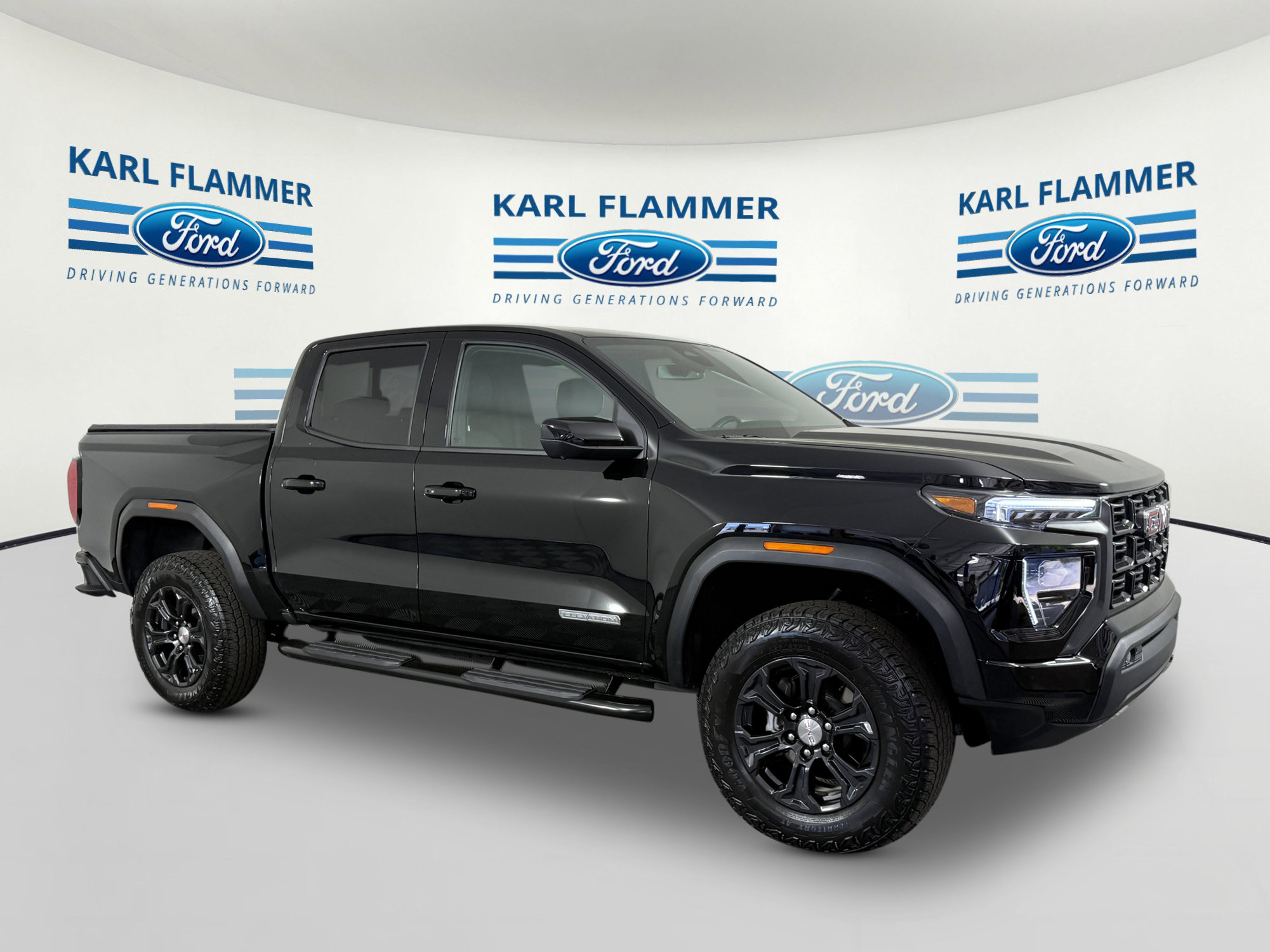 Used 2024 GMC Canyon Elevation w/ Convenience Package image 1