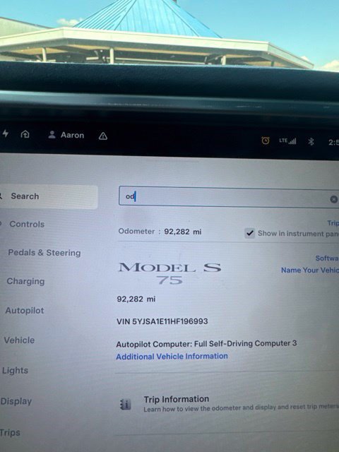 Used 2017 Tesla Model S 60 RWD image 14