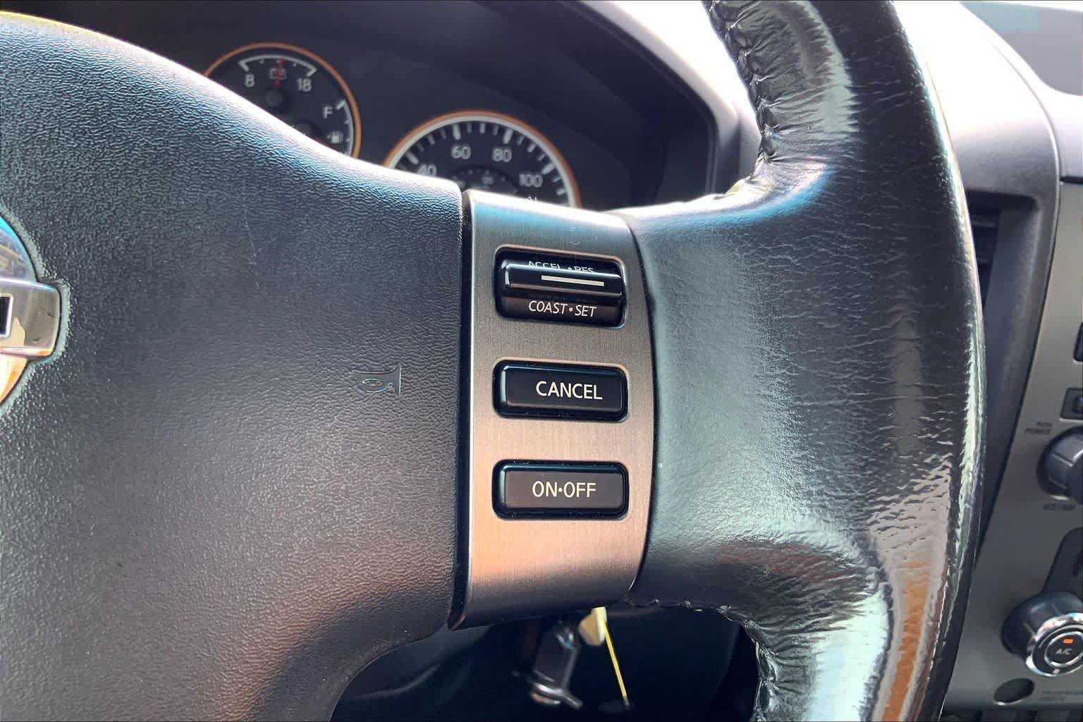 Used 2008 Nissan Titan LE RWD image 24