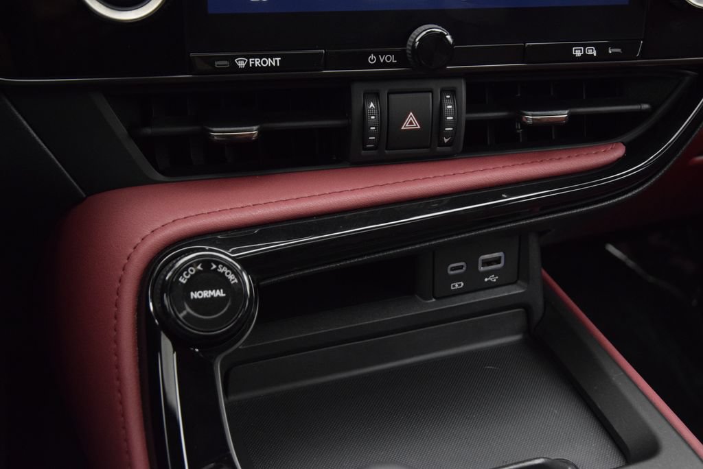 Used 2025 Lexus NX 250 FWD image 32