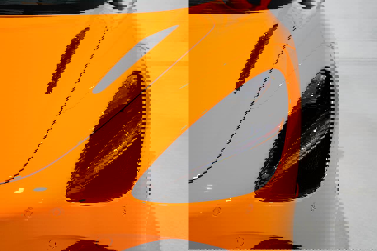 Used 2022 McLaren 720S Performance image 33