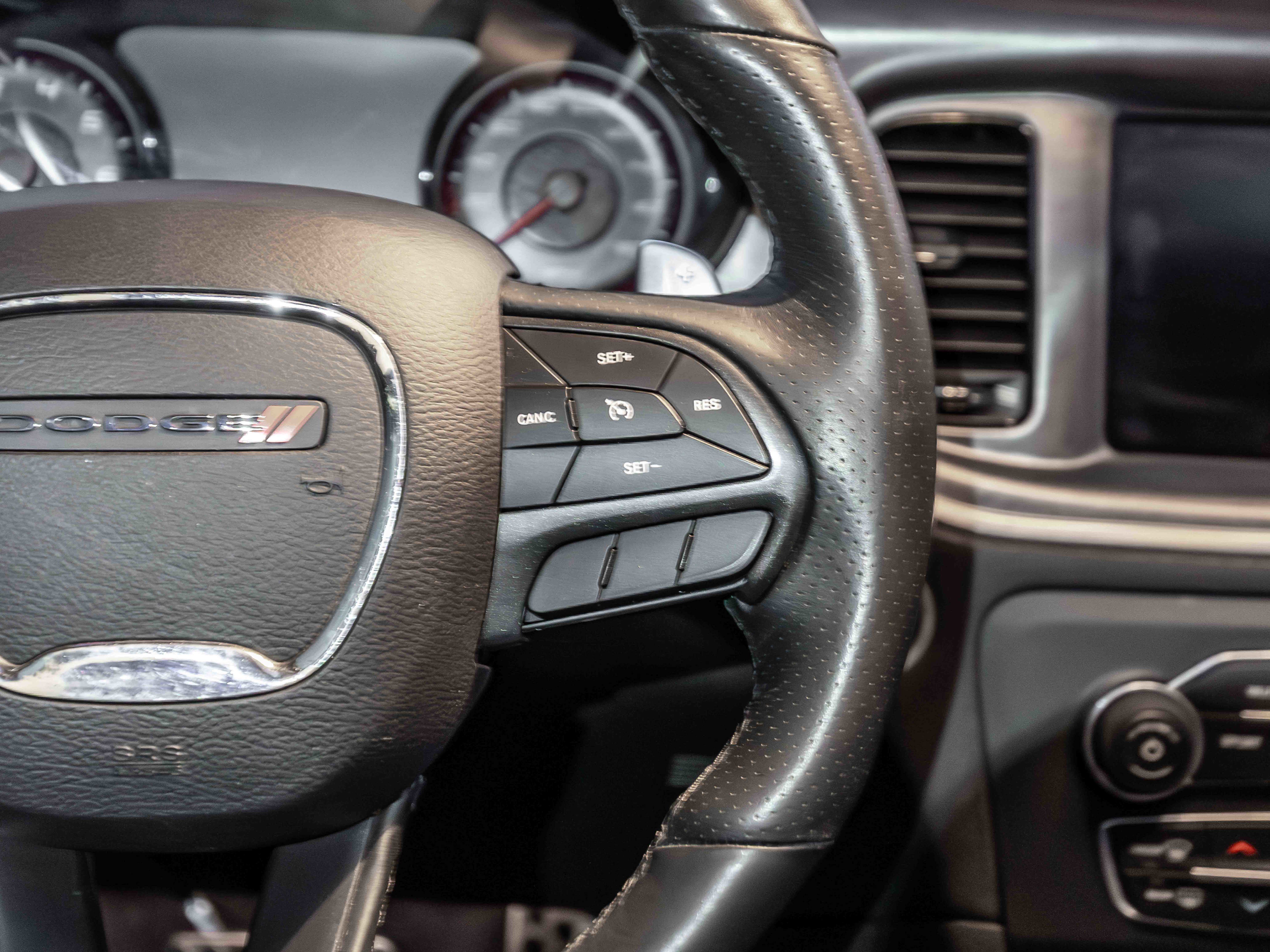 Used 2018 Dodge Charger R/T RWD image 61
