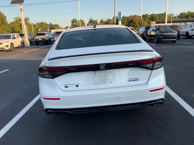 Used 2025 Honda Accord Sport image 8