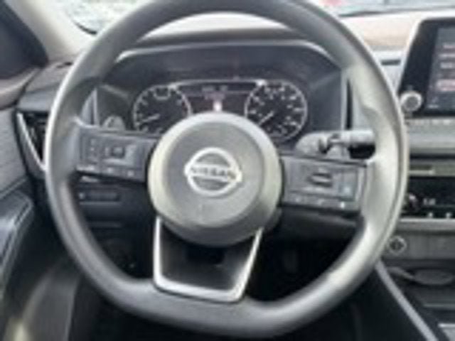 Certified 2021 Nissan Rogue SV image 11