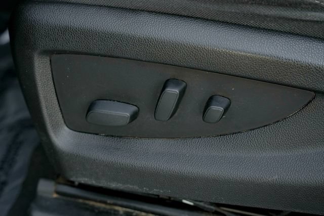 Used 2018 Chevrolet Silverado 1500 LT w/ All Star Edition AWD/4WD image 21