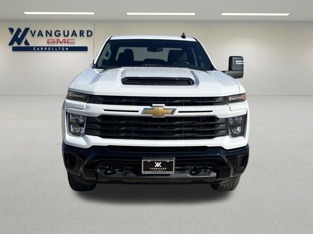Used 2025 Chevrolet Silverado 2500 Custom w/ Custom Convenience Package image 9