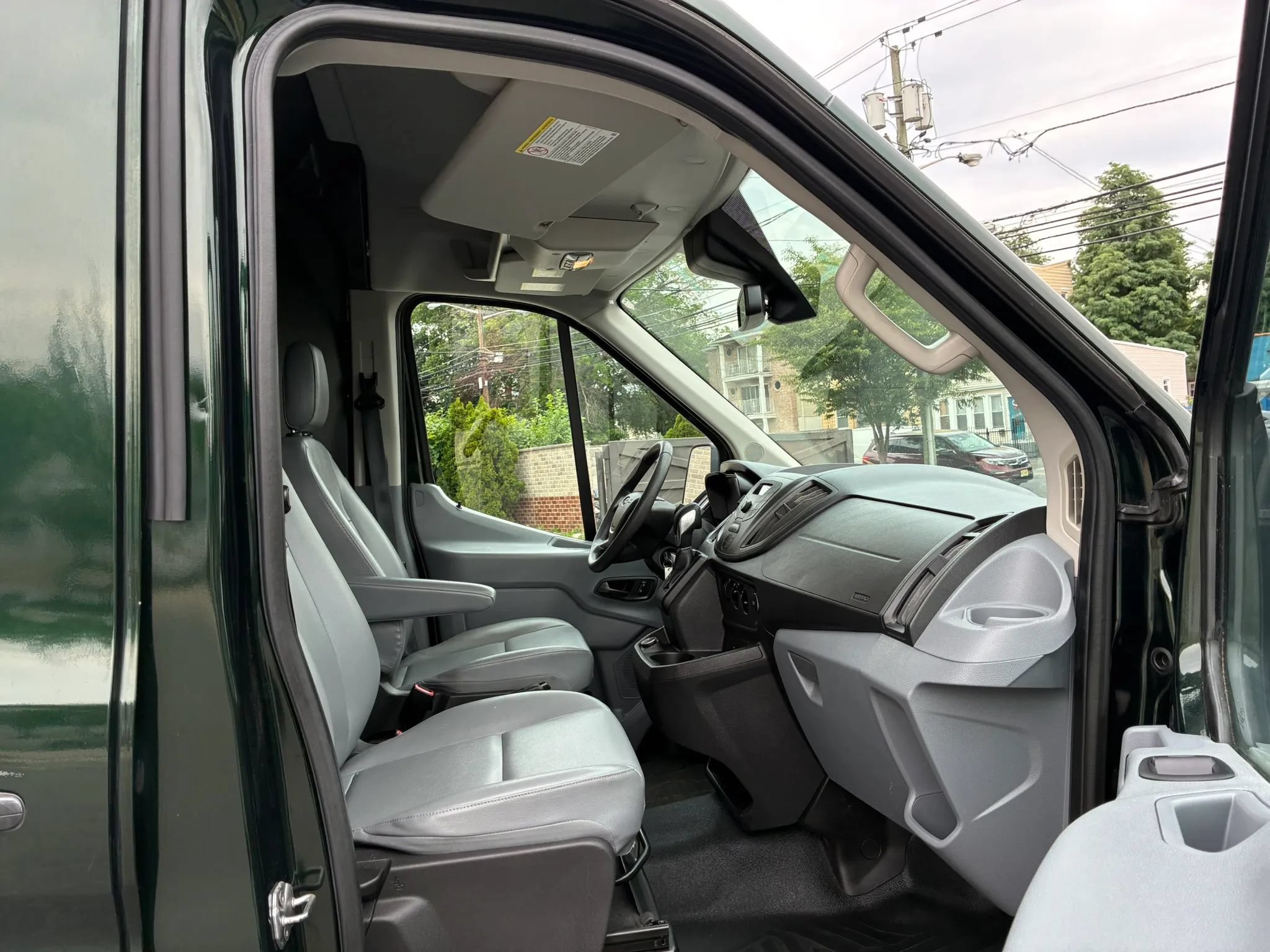 Used 2017 Ford Transit 150 148 Medium Roof RWD image 12