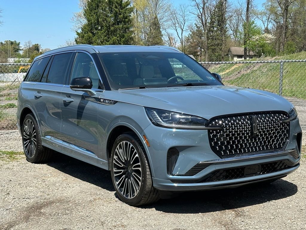 New 2026 Lincoln Aviator Black Label w/ Dynamic Handling Package AWD/4WD image 30