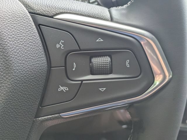 New 2026 Chevrolet Trax ACTIV w/ Sunroof Package FWD image 15