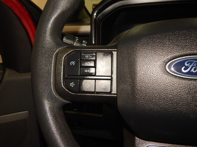 Used 2023 Ford F350 XLT w/ Black Appearance Package image 26