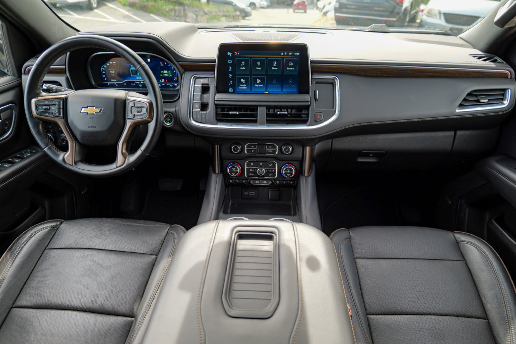 Used 2023 Chevrolet Suburban High Country AWD/4WD image 43