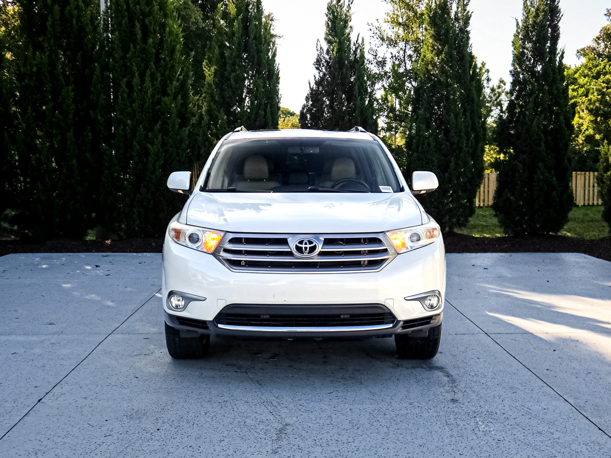 Used 2013 Toyota Highlander Limited FWD image 3