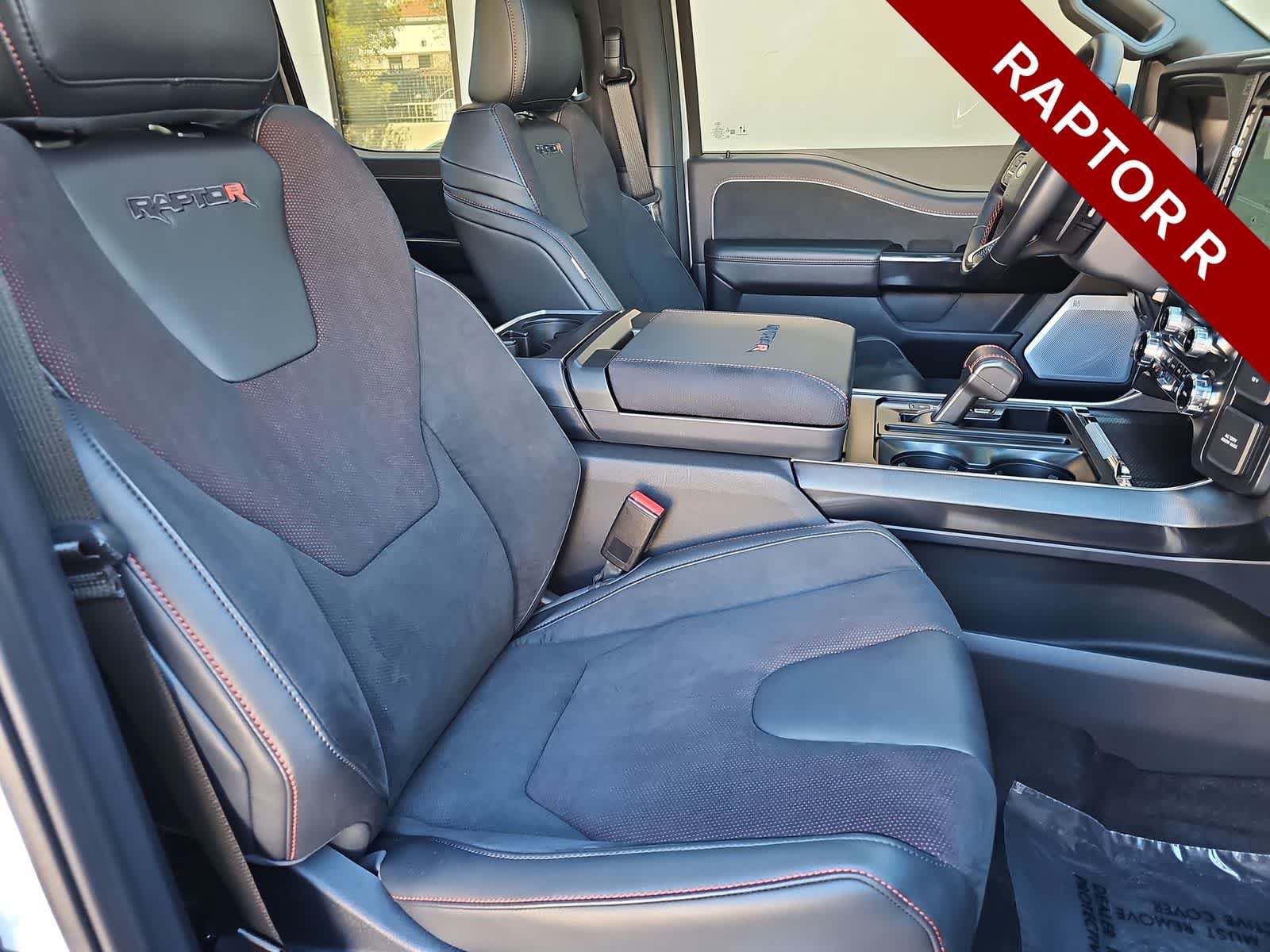 Used 2026 Ford F150 Raptor w/ Equipment Group 803A Raptor R AWD/4WD image 18