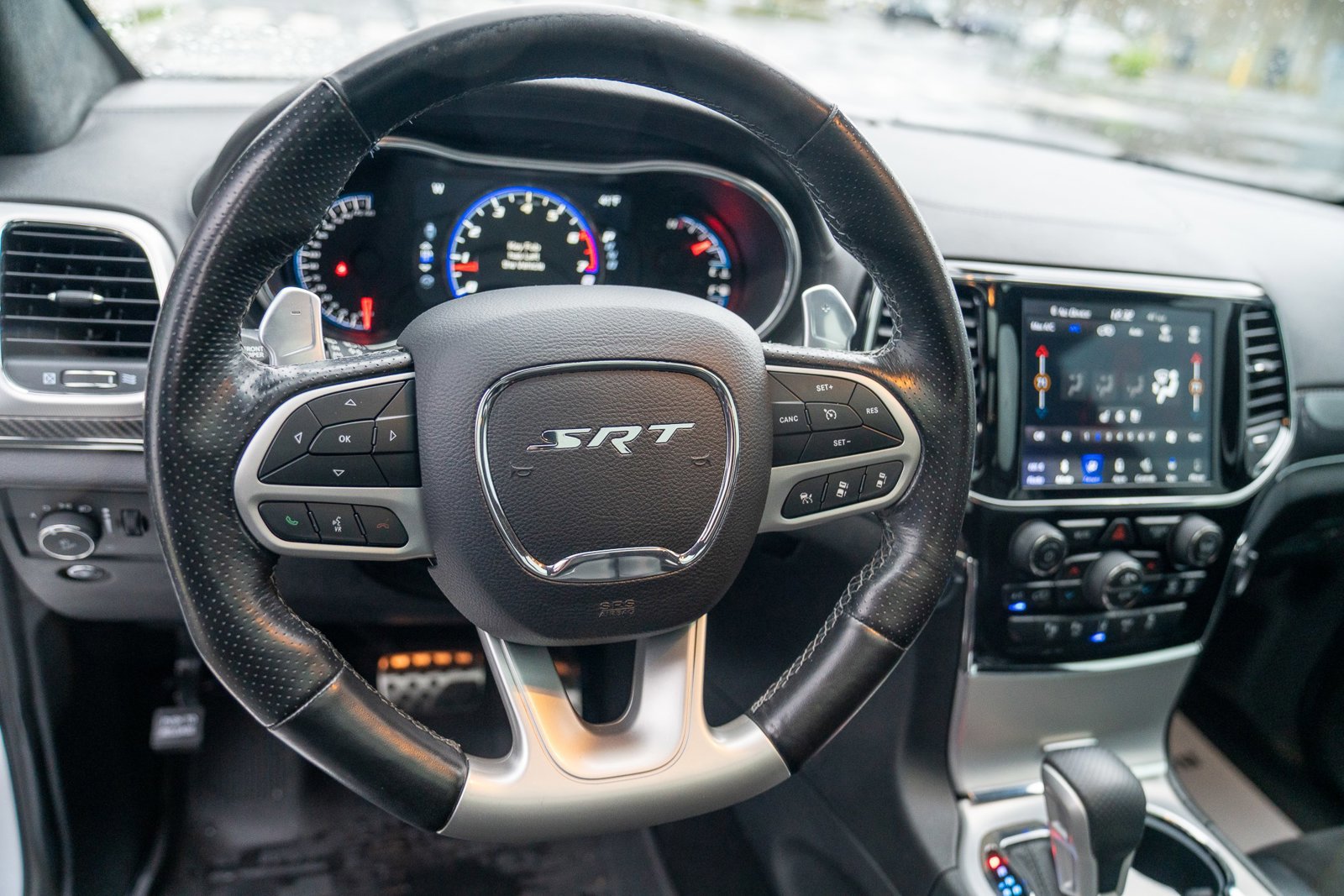 Used 2019 Jeep Grand Cherokee SRT image 14