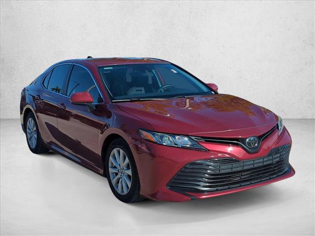 Used 2020 Toyota Camry LE FWD image 3