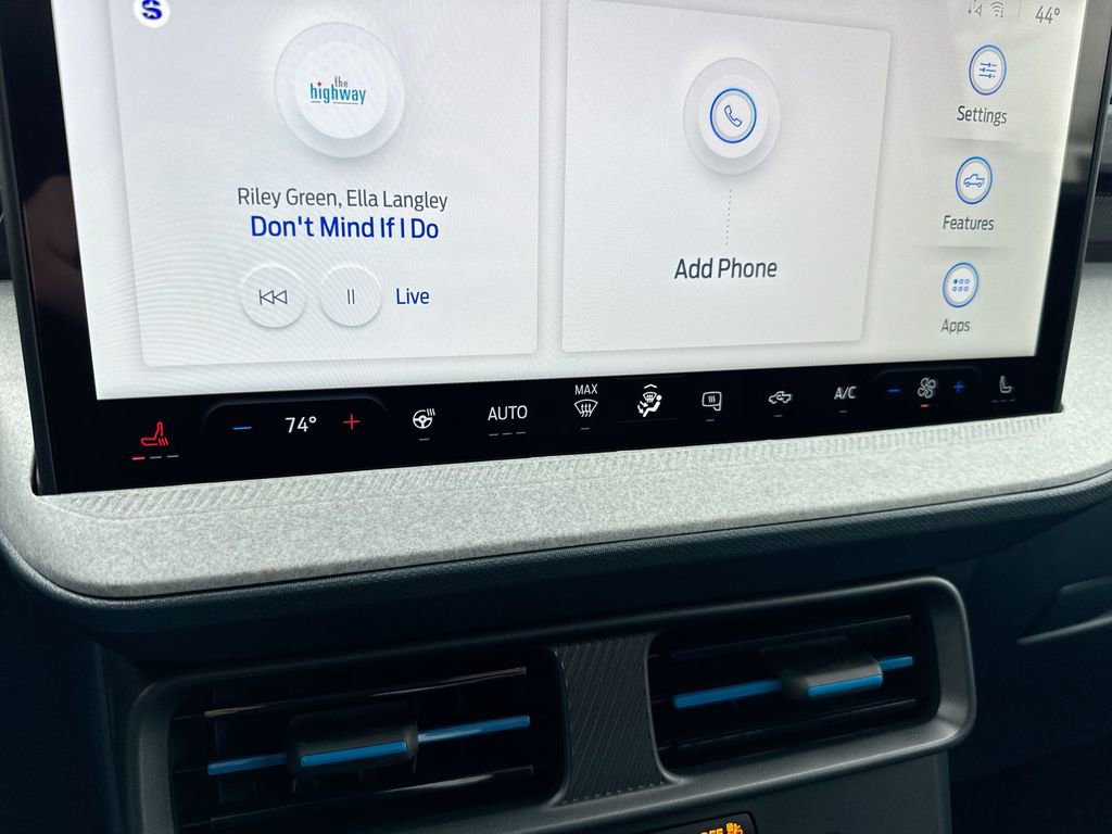 New 2026 Ford Maverick XLT w/ XLT Luxury Package image 16