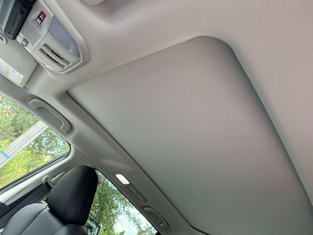 New 2025 Subaru Ascent Bronze Edition w/ Onyx Package image 39