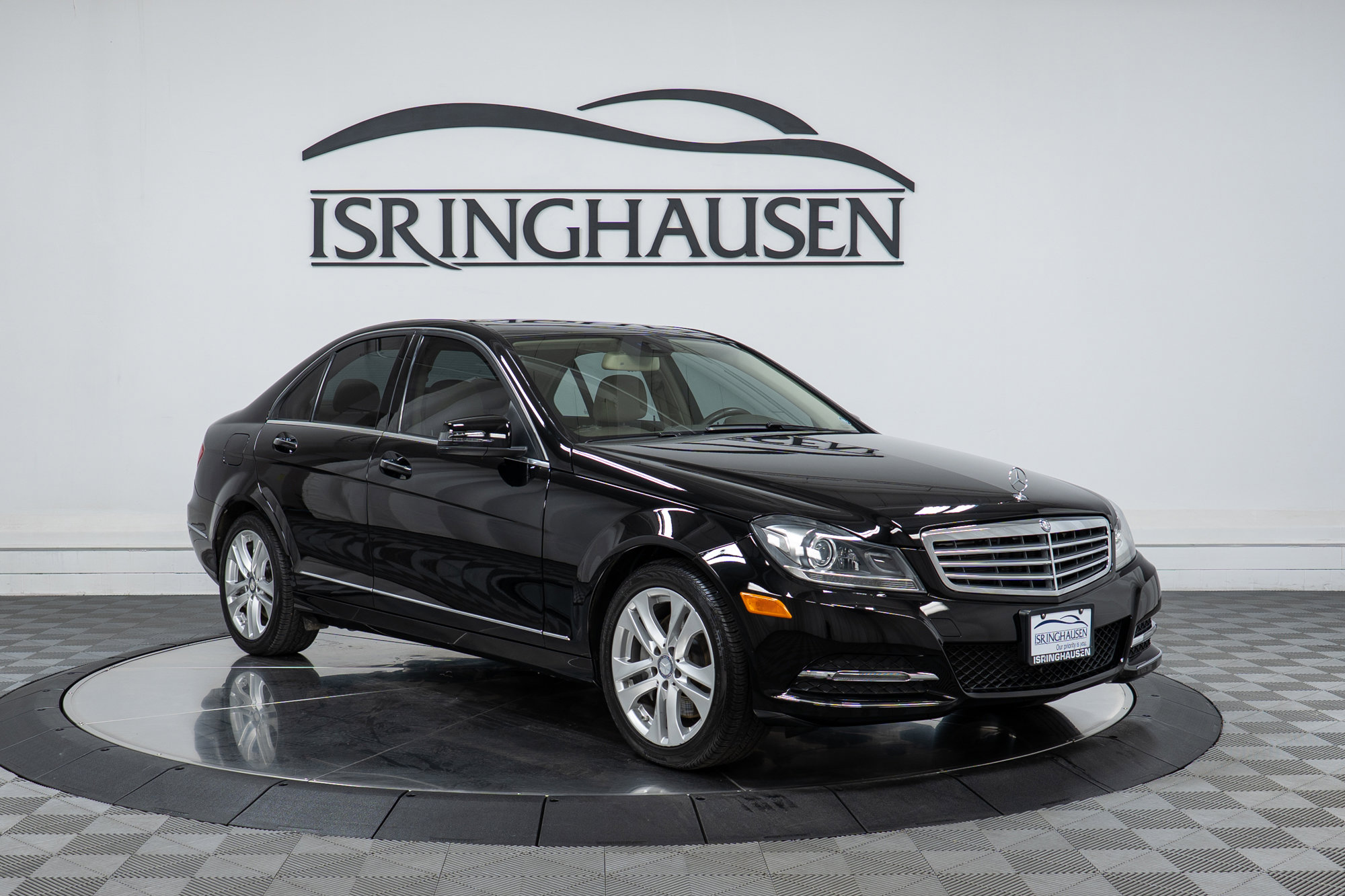 Used 2014 Mercedes-Benz C 300 4MATIC Sedan image 3