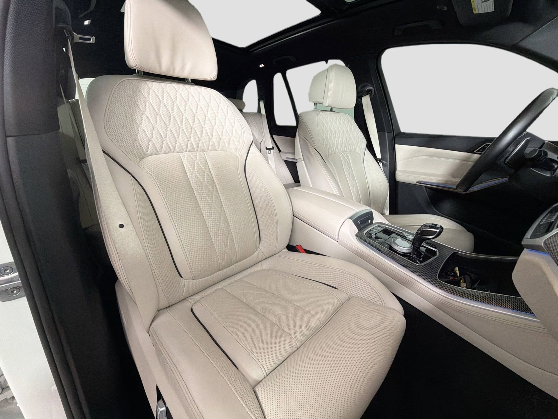 Used 2022 BMW X5 xDrive45e w/ M Sport Package image 29