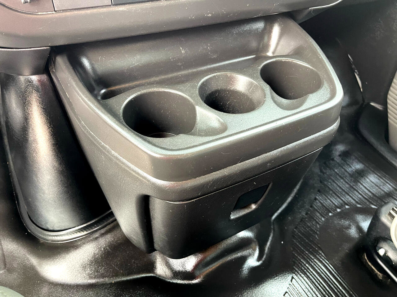 Used 2020 Chevrolet Express 2500 w/ Driver Convenience Package image 28