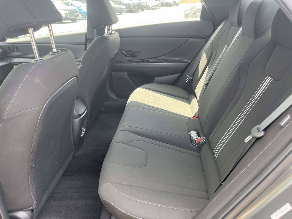 Certified 2025 Hyundai Elantra Sport w/ Cargo Package FWD image 11