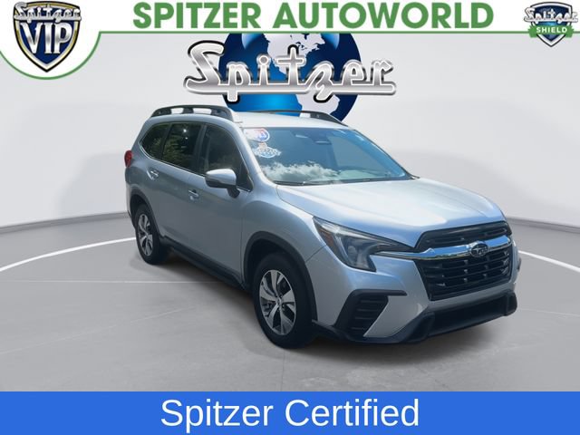 Used 2023 Subaru Ascent Premium w/ Convenience Package AWD/4WD image 2