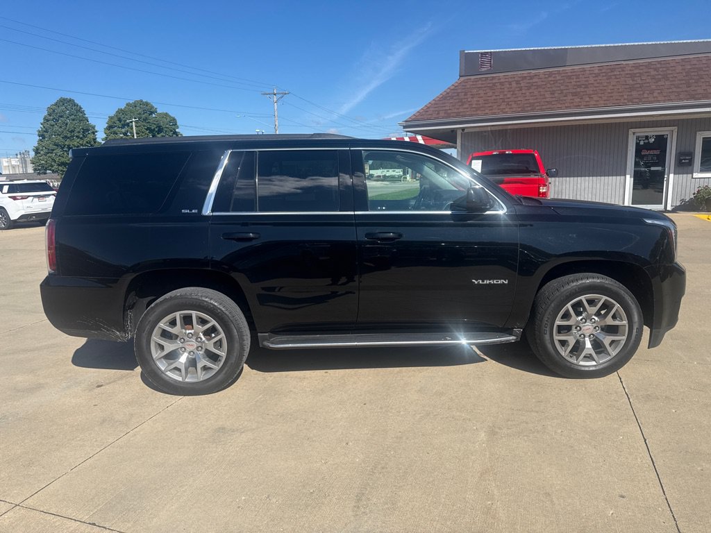 Used 2019 GMC Yukon SLE w/ SLE Value Package AWD/4WD image 6