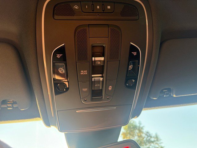 Used 2017 Audi A8 L 3.0T w/ Executive Package image 5