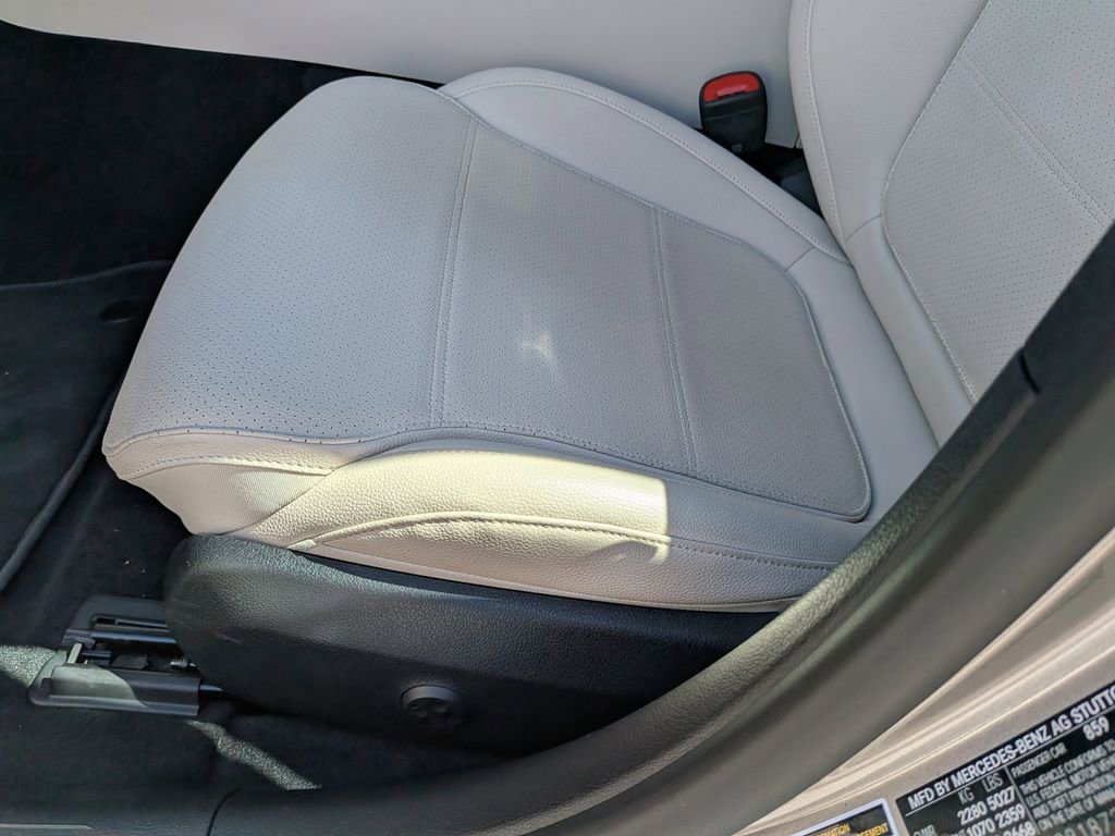 Used 2023 Mercedes-Benz C 300 Sedan image 21