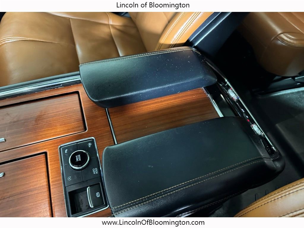 Used 2021 Lincoln Navigator L Reserve w/ Luxury Package image 33