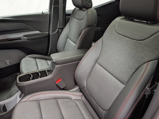 New 2027 Chevrolet Bolt RS w/ Technology Package FWD image 11