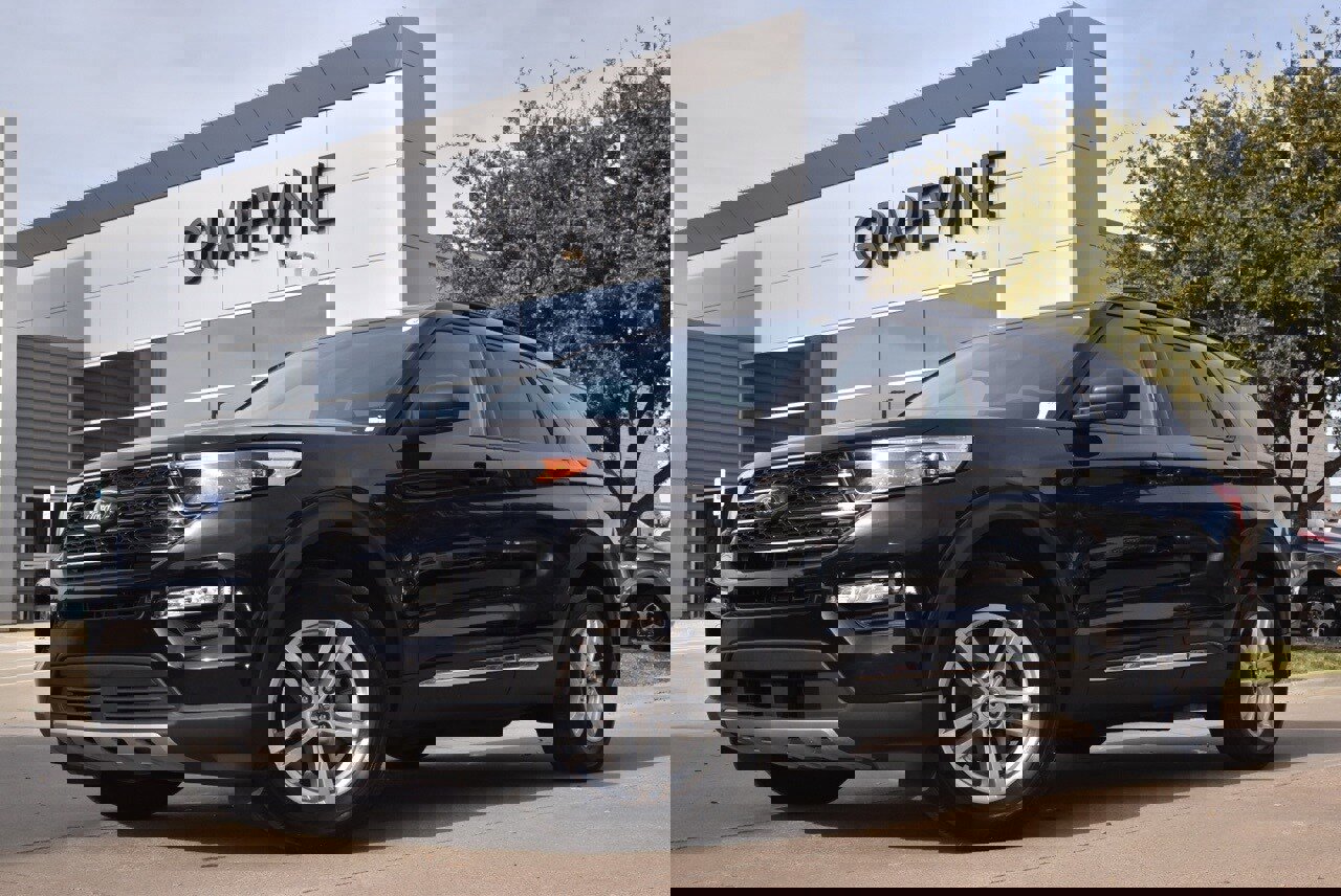 Certified 2023 Ford Explorer XLT w/ Equipment Group 202A image 1