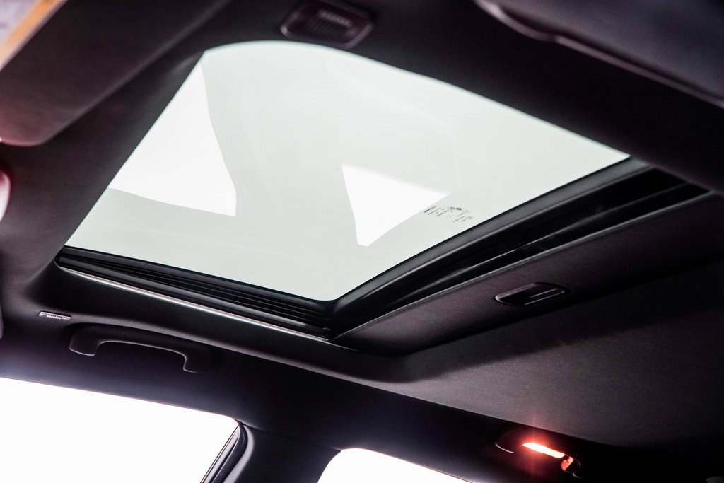 Used 2023 Dodge Charger SRT Hellcat w/ Harman/Kardon Audio Group image 42