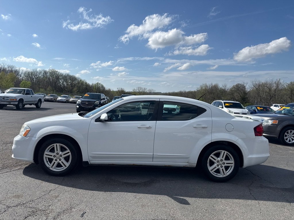 Used 2013 Dodge Avenger SXT