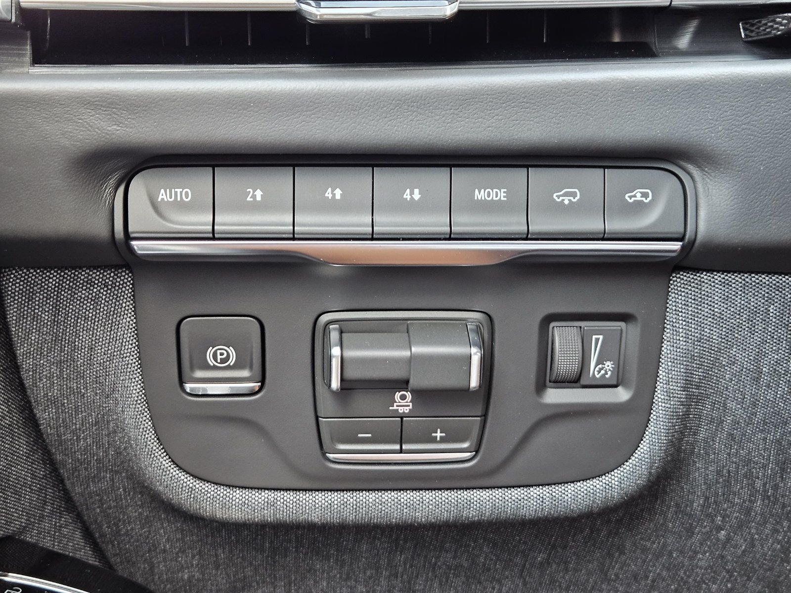 New 2027 Cadillac Escalade Platinum Sport AWD/4WD image 22