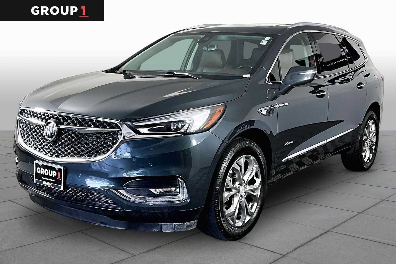 Used 2018 Buick Enclave Avenir w/ Avenir Technology Package FWD image 1
